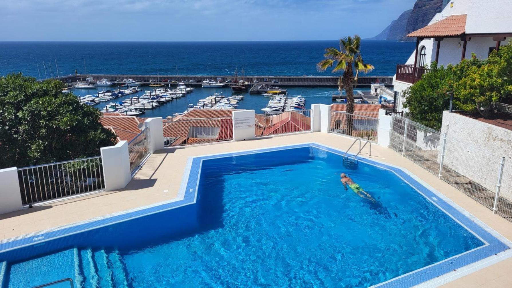 Apartment mit Sonnenterrasse und Panorama - Meerblick, 5 Min. von Hafen + Strand Acantilado de los Gigantes Exterior foto